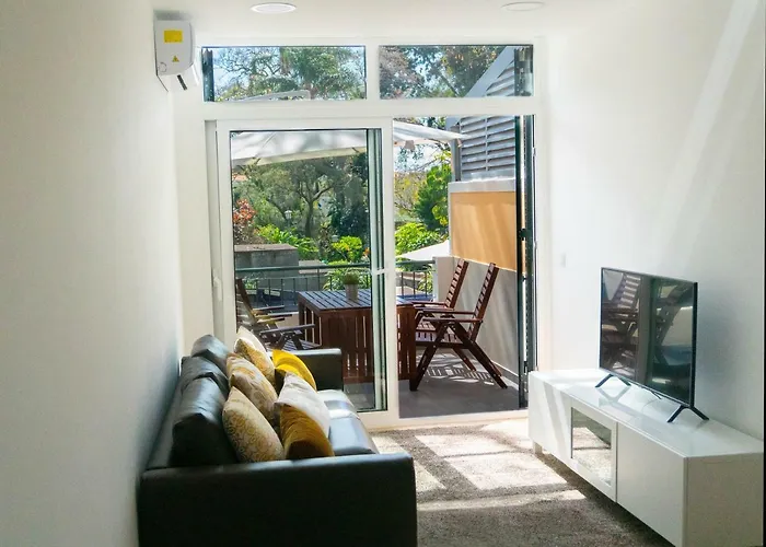 Finest Rentals - Downtown Villa
